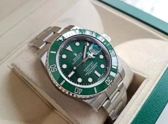 勞力士手表的表鏡有什么優(yōu)缺點(diǎn)？