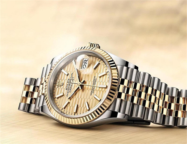 勞力士手表生銹了處理技巧盤點（科學(xué)保養(yǎng)與緊急修復(fù)方法）（圖）